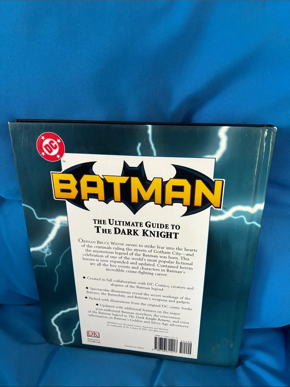 Batman DC Comics The Ultimate Guide To The Dark Knight UpdatedEdition 2005 NWOTS